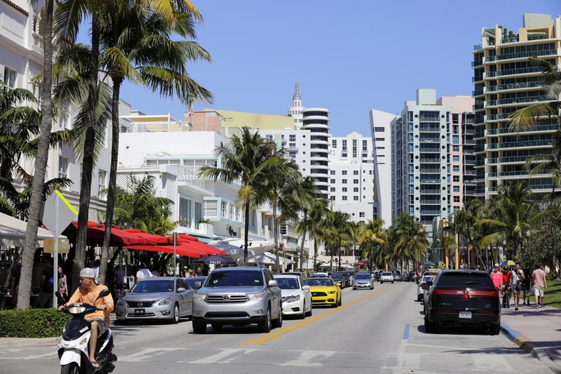 Mercedes Sprinter Van Rental For The Airport Miami