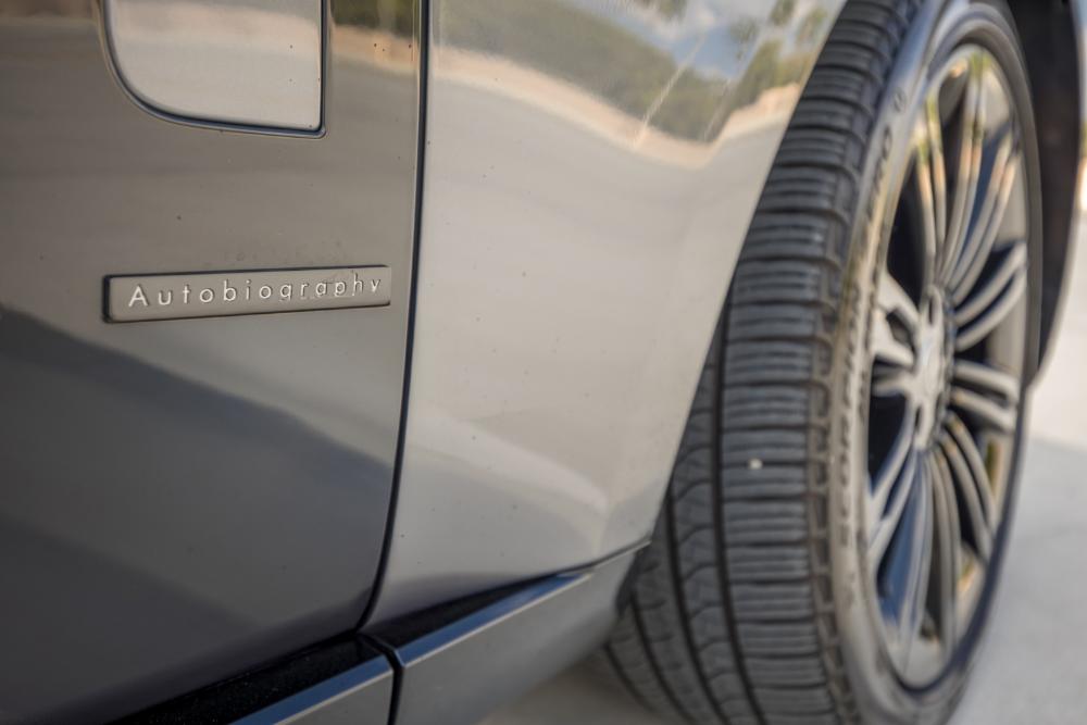 Range Rover (Long Base Autobiography) – photo 8
